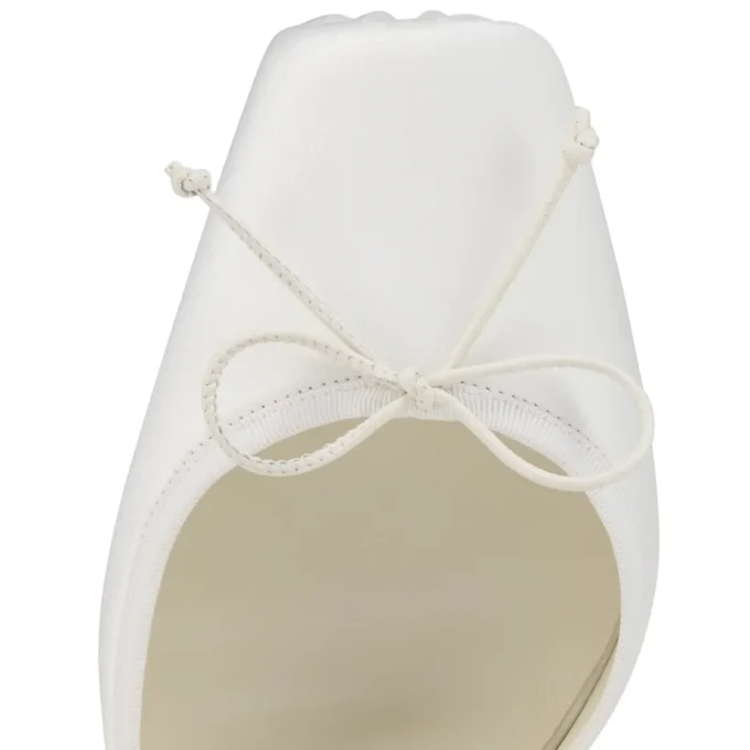 Cassia Lace up – Pantofi cu barete de 100 mm – Satin creponat – Ivory – Femei Cassia Lace up – Pantofi cu barete de 100 mm – Satin creponat – Ivory – Femei