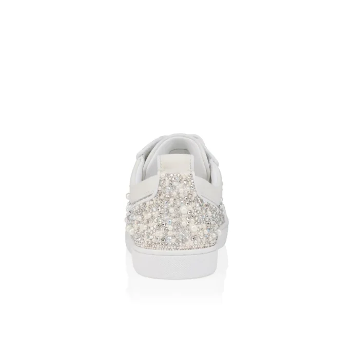 Louiseperla – Sneakers – Satin creponat, piele de vițel, strasuri și perle – Alb – Femei