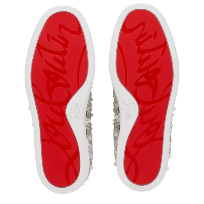 Louiseperla – Sneakers – Satin creponat, piele de vițel, strasuri și perle – Alb – Femei