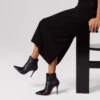 Miss Z Booty – Cizme joase de 100 mm – Catifea – Negru – Femei Miss Z Booty – Cizme joase de 100 mm – Catifea – Negru – Femei