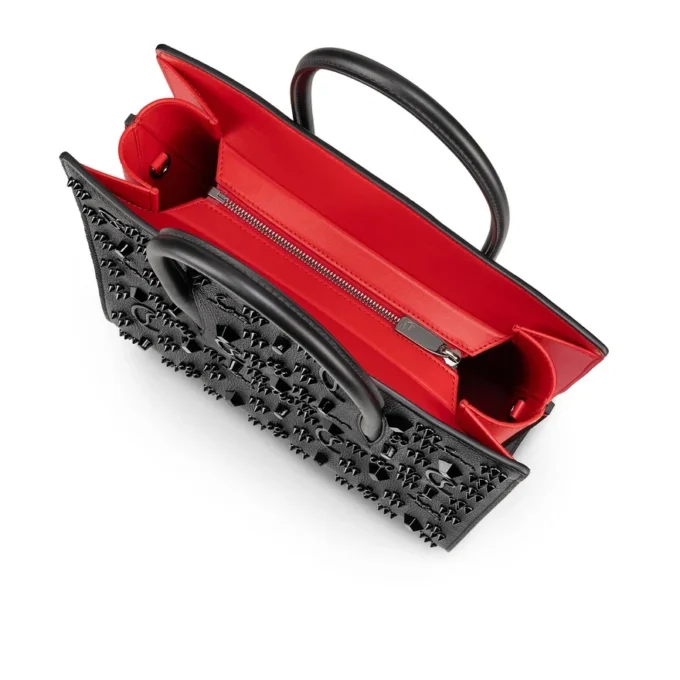Paloma Medium – Gență cu mâner superior – Piele de vițel granulată și ținte Loubinthesky – Negru Paloma Medium – Gență cu mâner superior – Piele de vițel granulată și ținte Loubinthesky – Negru