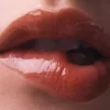 Rouge Stiletto Vinyl Gloss Copper Fever 352V Copper Fever – Christian Louboutin Frumusețe Statele Unite